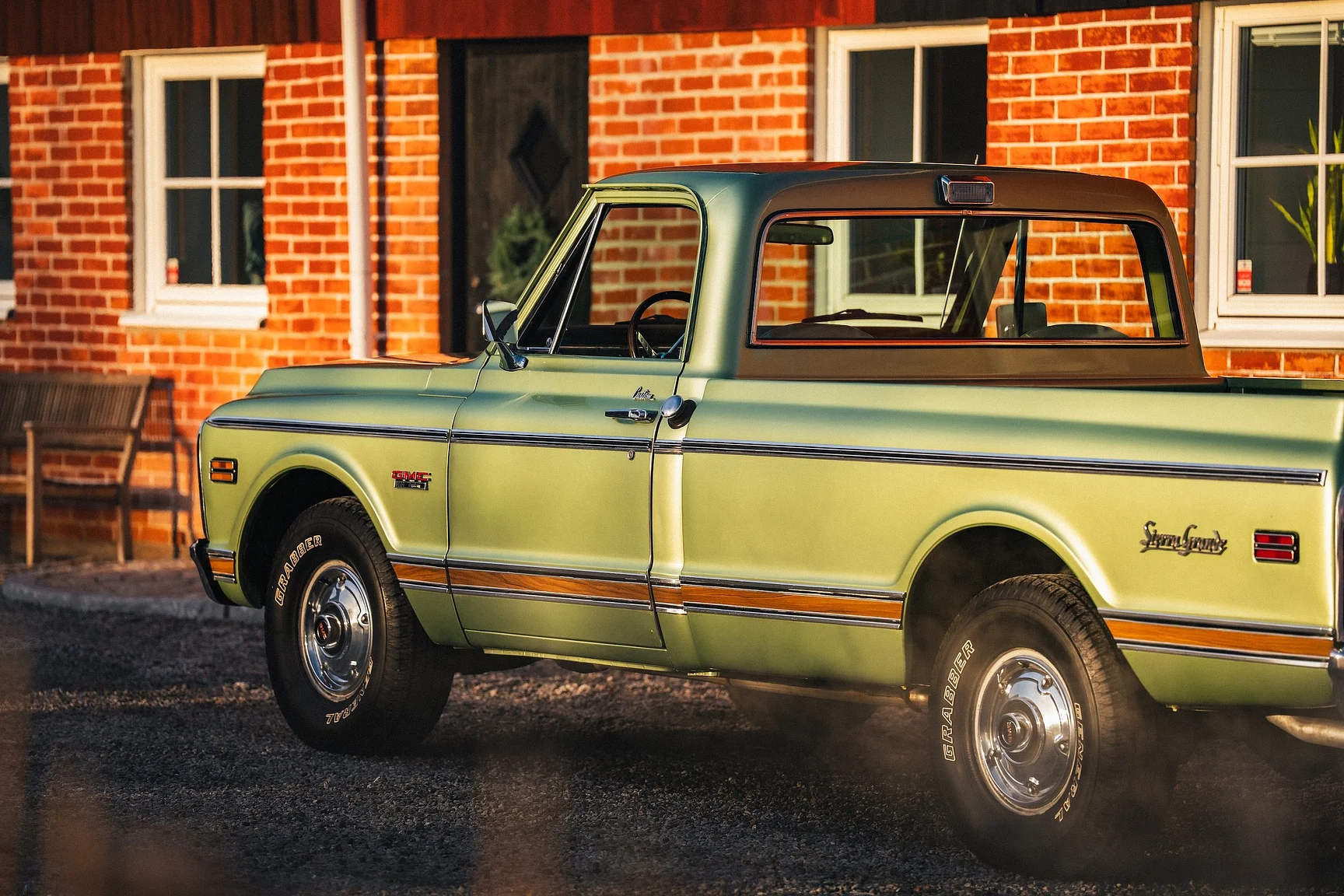 Aussenfoto 1970 GMC 1500 Custom Sierra Grande – NO RESERVE (85)