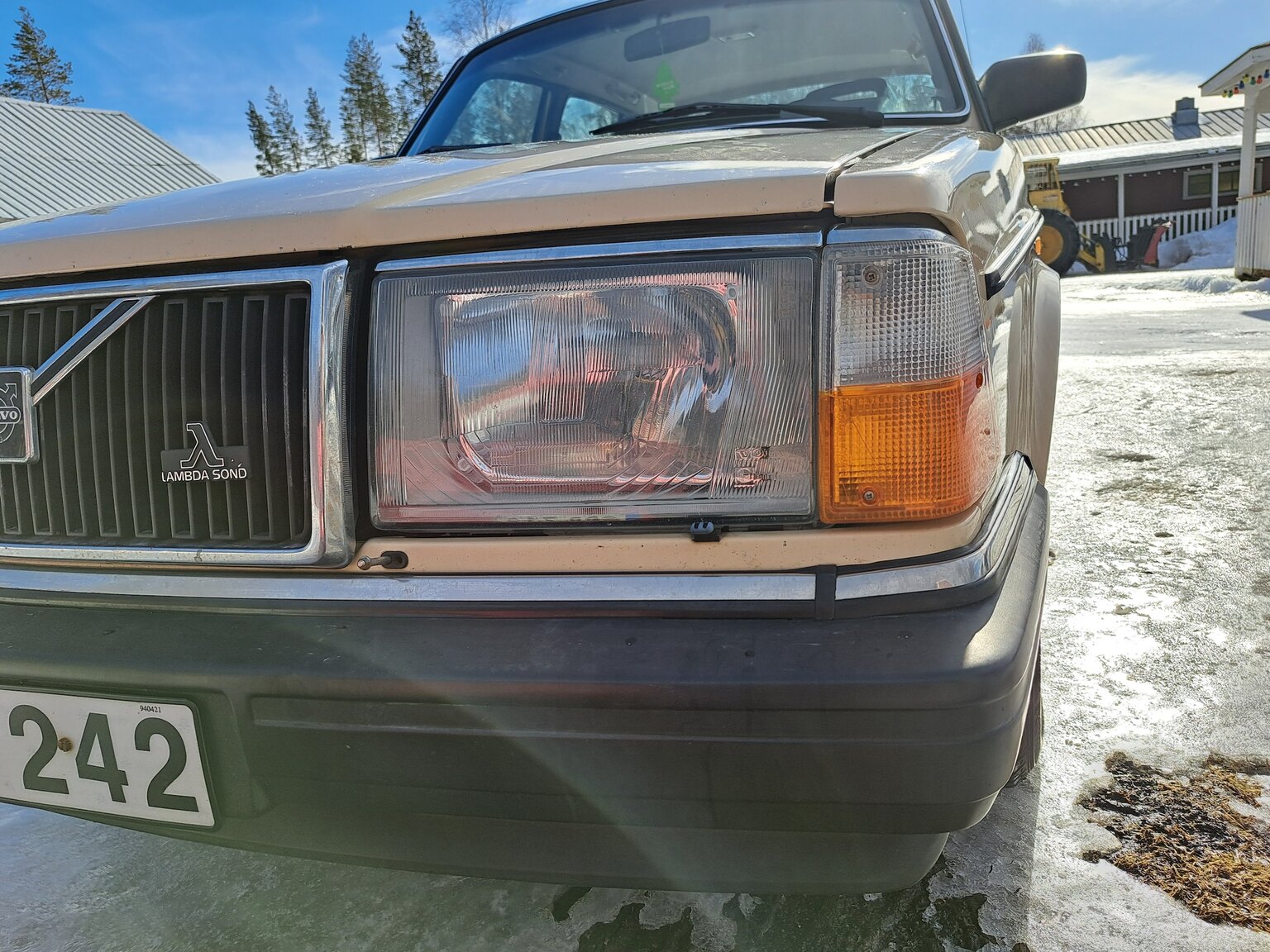 Exteriörbild på 1988 Volvo 240 GL