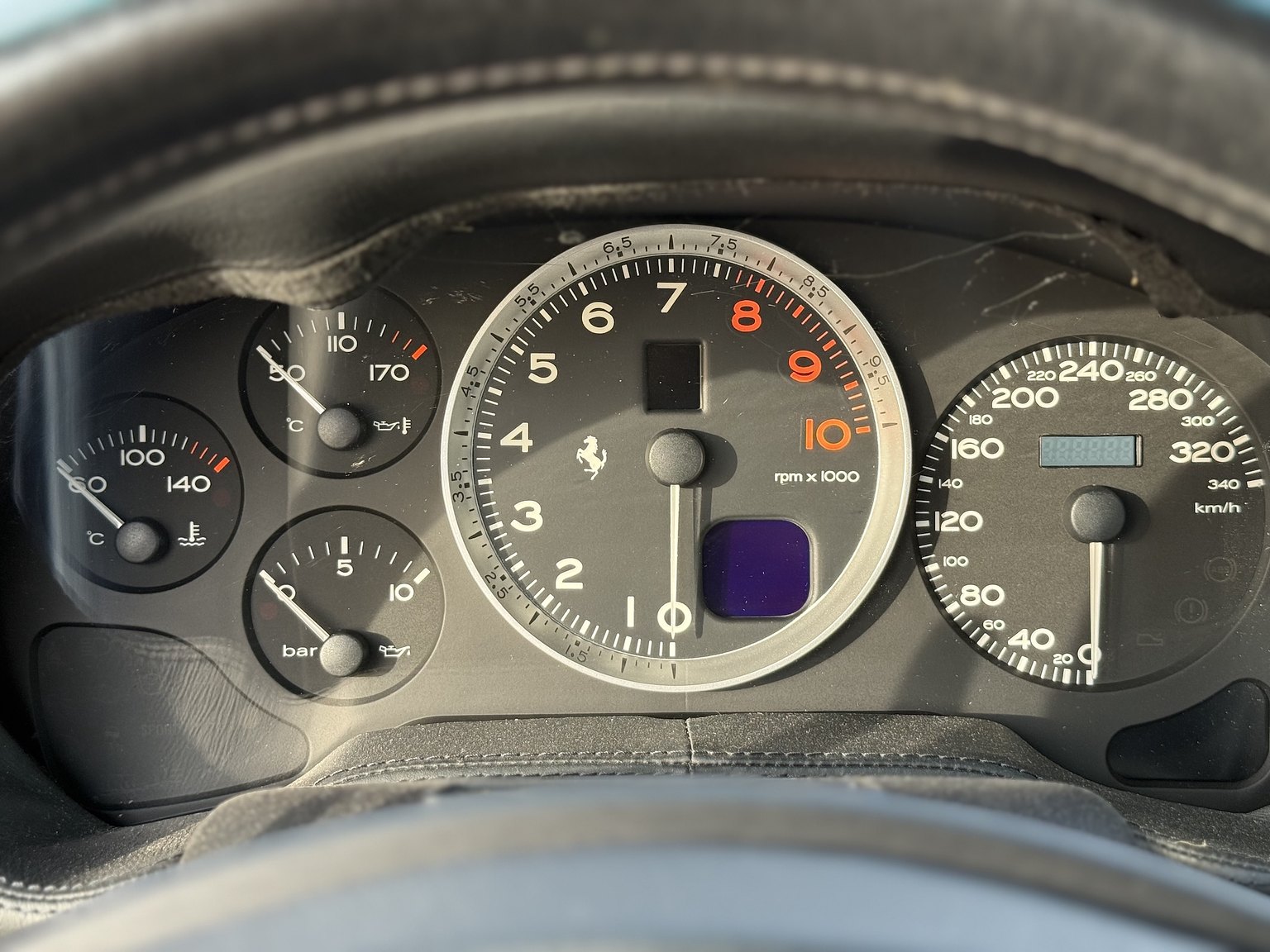 Innenraumfoto von 2003 Ferrari 575M Maranello