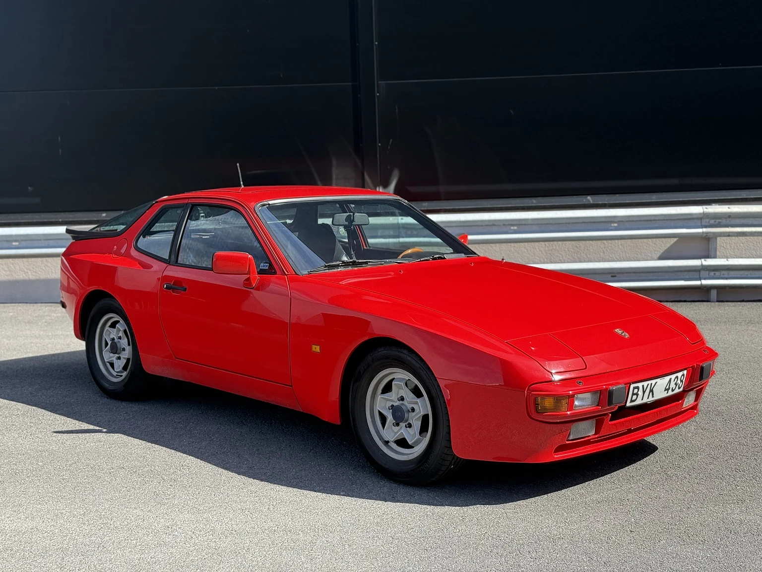 Aussenfoto 1984 Porsche 944 Targa (53)