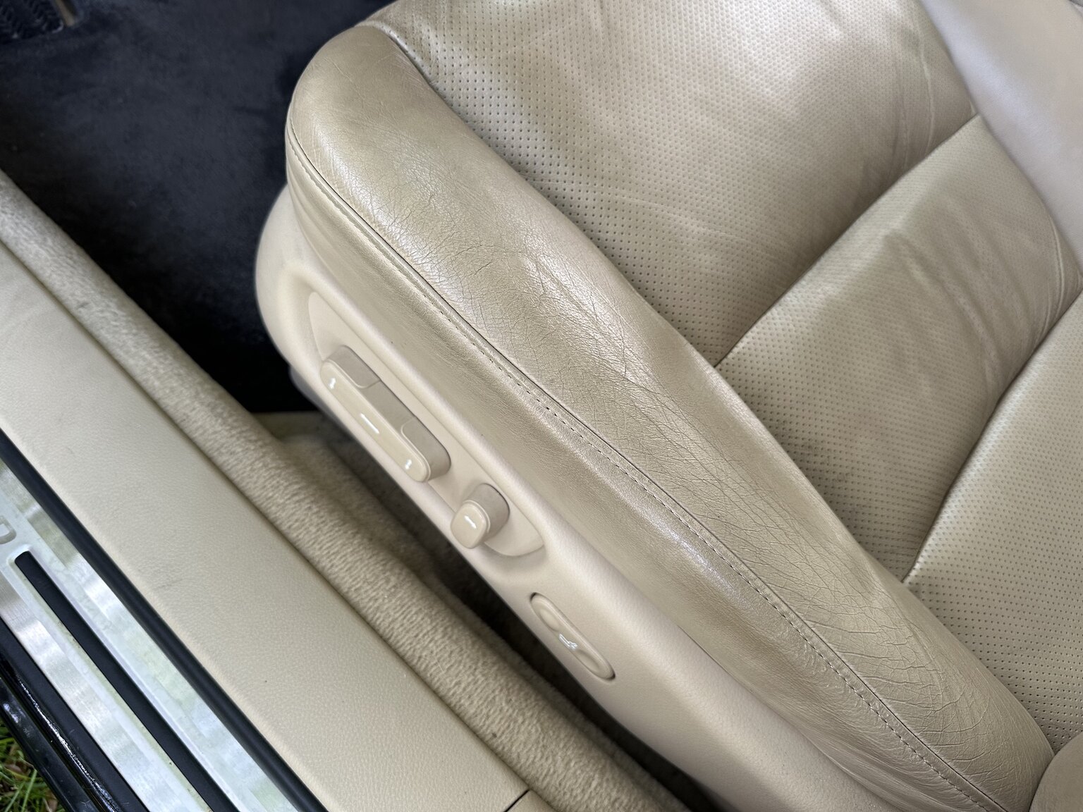 Innenraumfoto von 2007 Honda Legend (5)