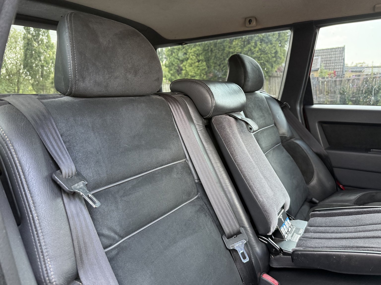 Interior image of 1996 Volvo 850 R "T-Röd"