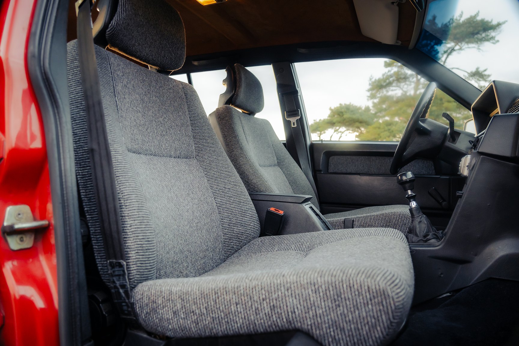 Interiörbild 1990 Volvo 740 GL