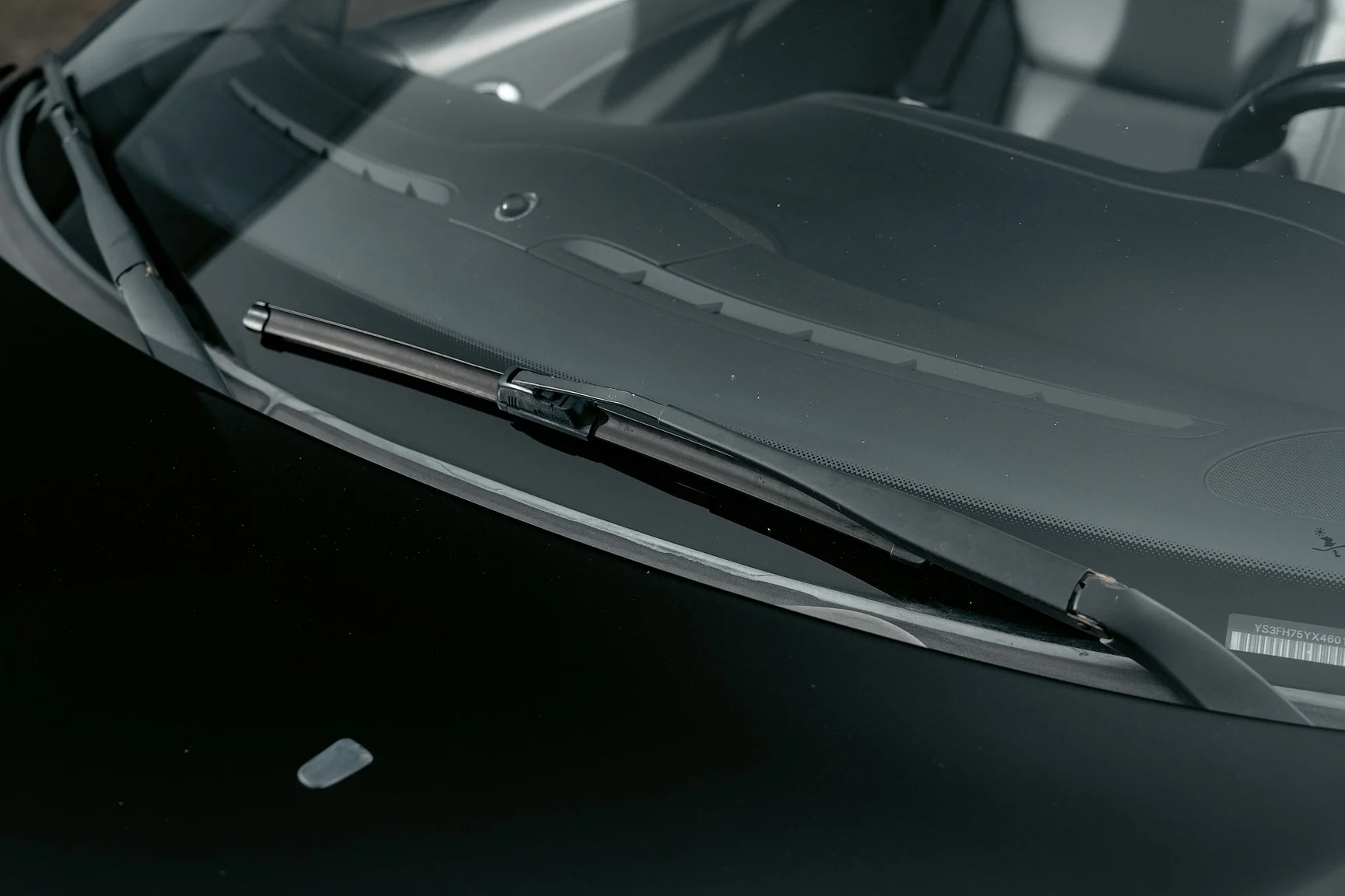 Exterior image of 2004 SAAB 9-3 Aero 2.0T Cabriolet (22)