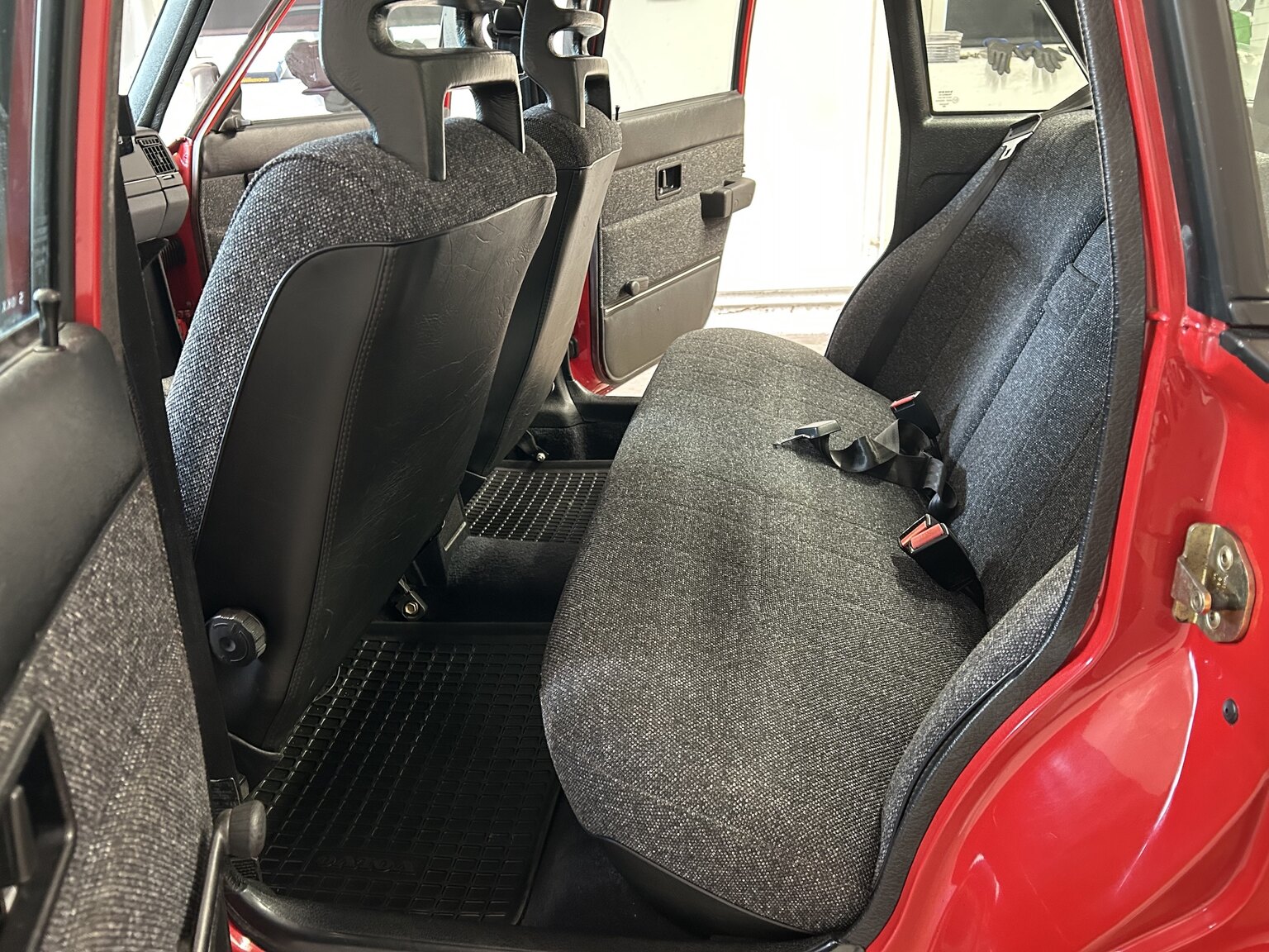 Interior image of 1990 Volvo 240 GL