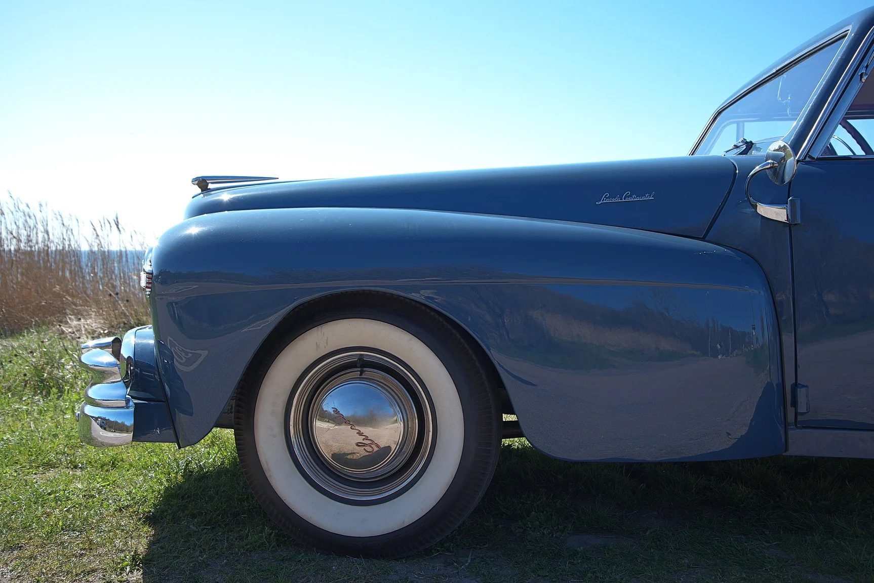 Exterior image of 1947 Lincoln Continental CoupÉ / 1946 (1)