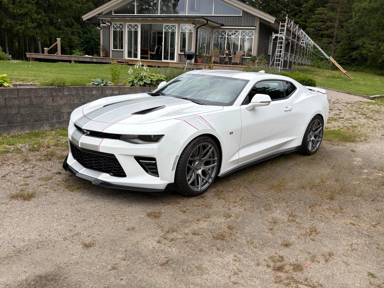 Aussenfoto 2017 Chevrolet Camaro SS (70)