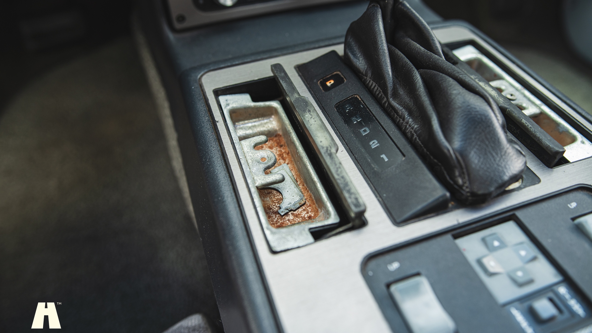 Innenraumfoto von 1985 Pontiac Fiero GT (47)