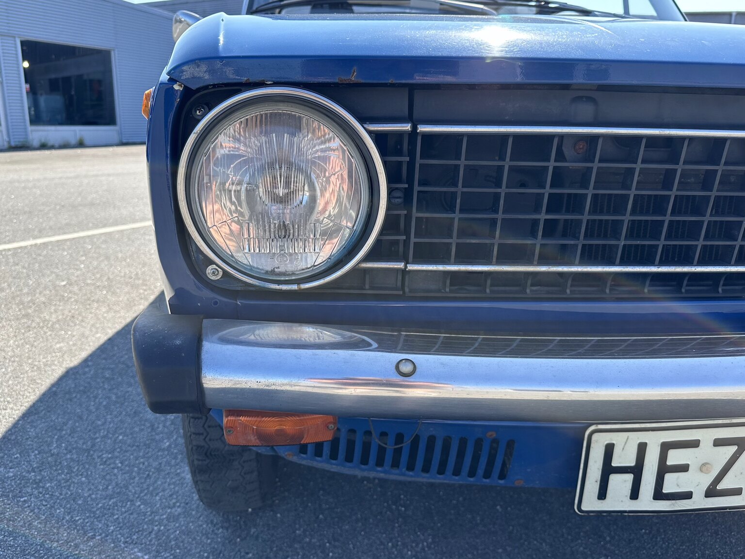 Exterior image of 1974 DAF 66 Sedan 1.1
