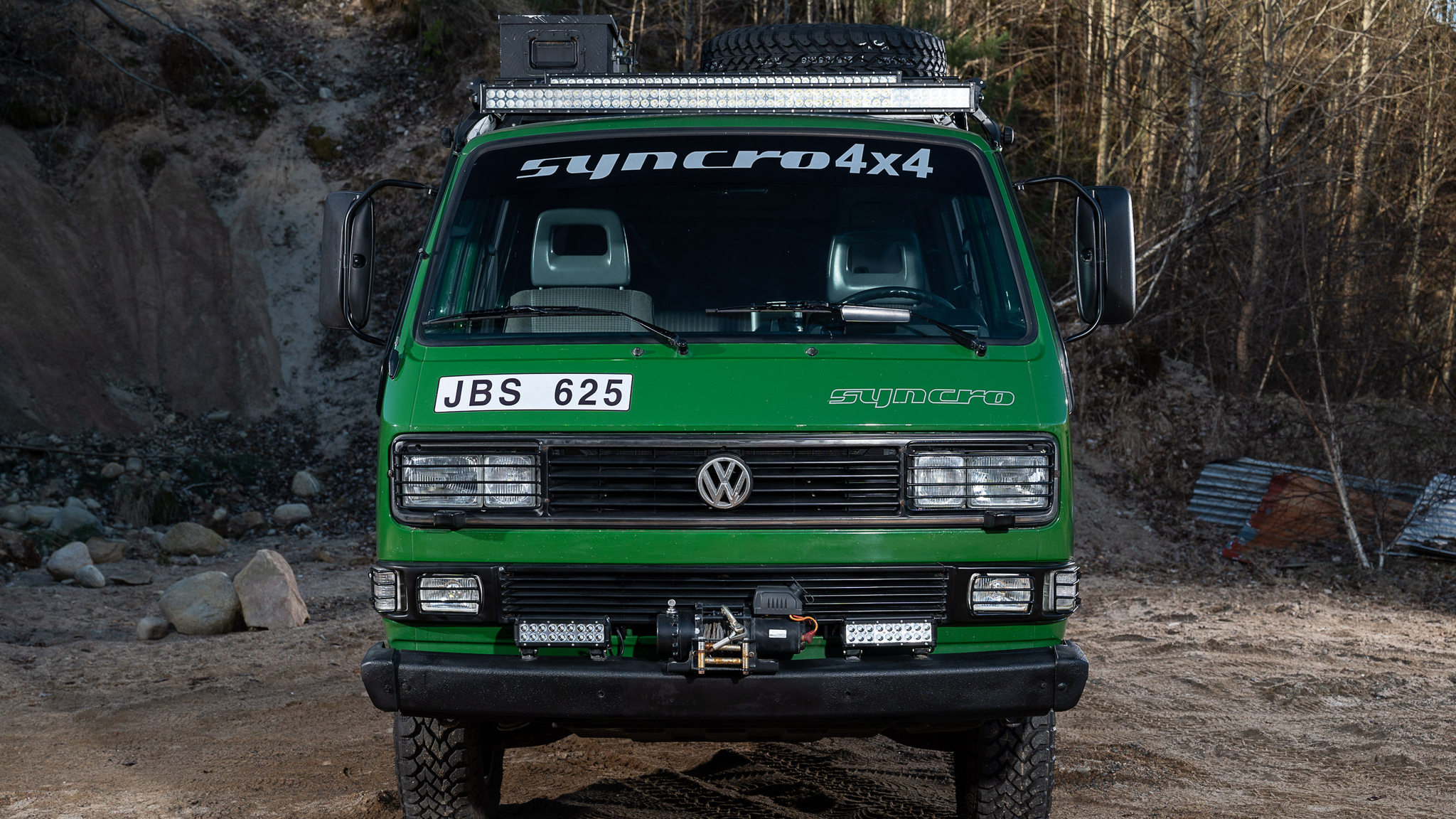Exterior image of 1992 Volkswagen T3 Kombi Syncro 16" Westfalia