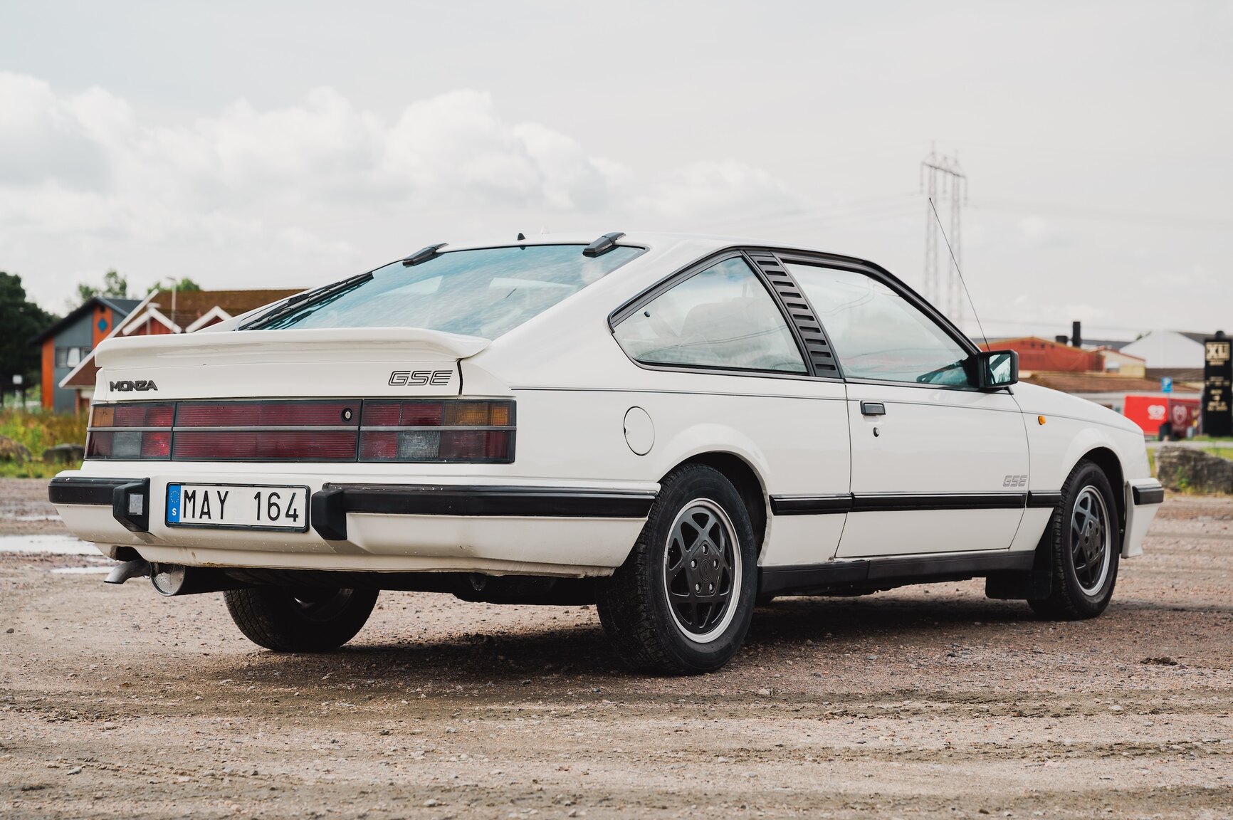 Exterior image of 1986 Opel Monza GSE