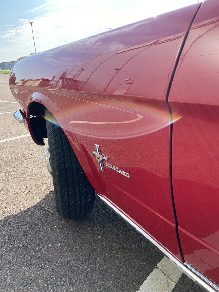 Exteriörbild på 1966 Ford Mustang Convertible