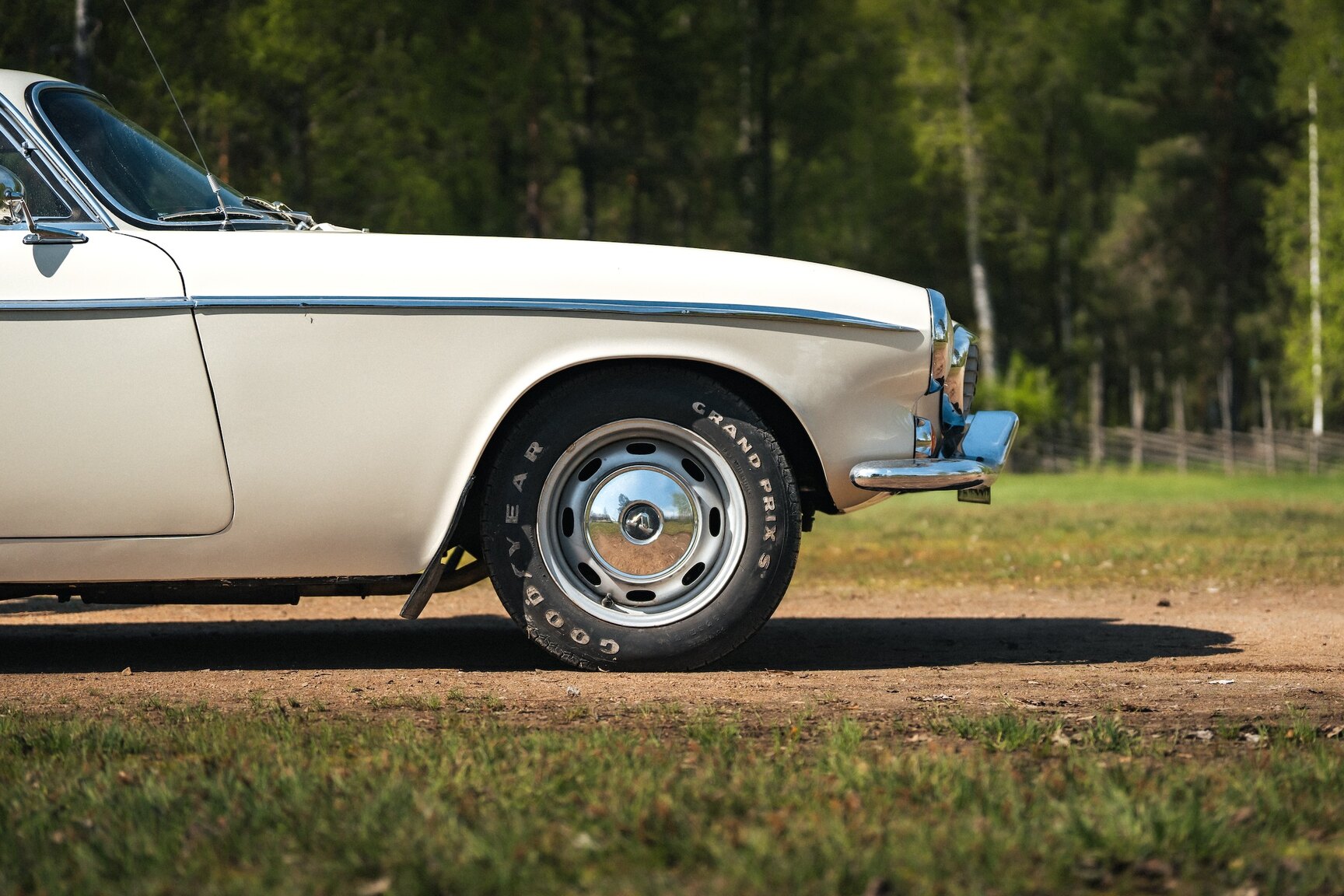 Exterior image of 1963 Volvo 1800 S (65)