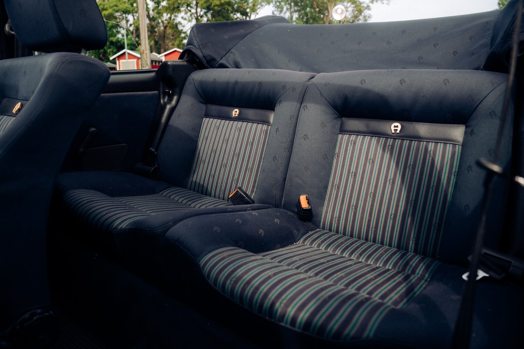 Interiörbild 1991 VW Golf Cabriolet "Etienne Aigner Edition"