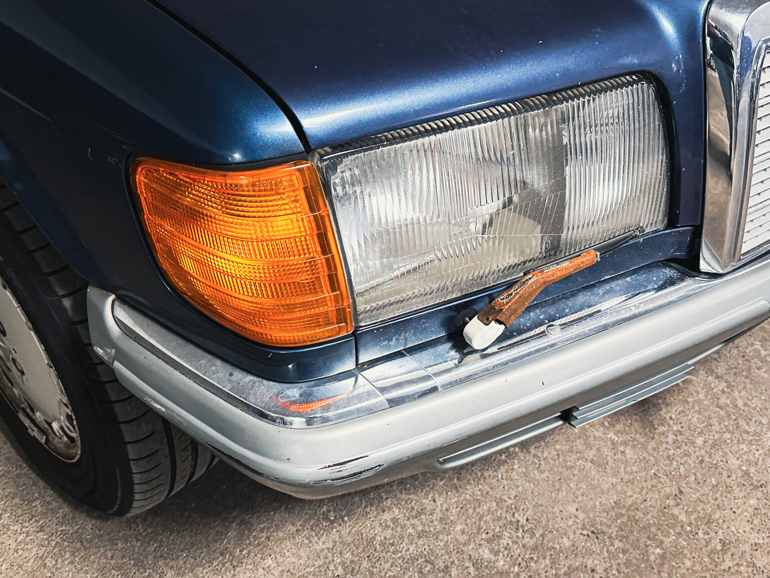 Exteriörbild på 1985 Mercedes-Benz 500 SEL
