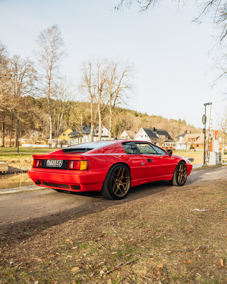 Aussenfoto 1989 Lotus Esprit Turbo 