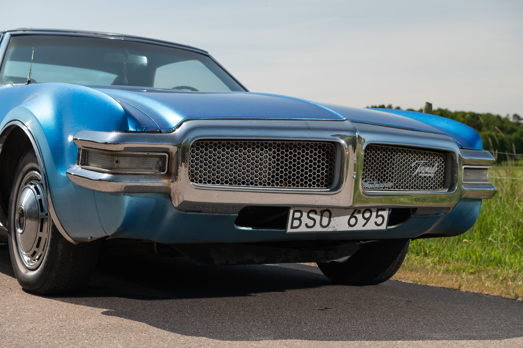 Aussenfoto 1968 Oldsmobile Toronado (18)