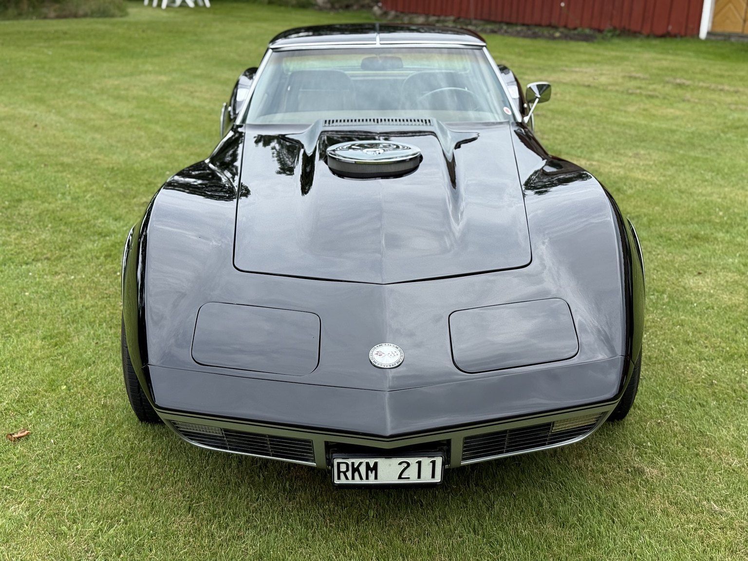 Exterior image of 1973 Chevrolet Corvette Stingray