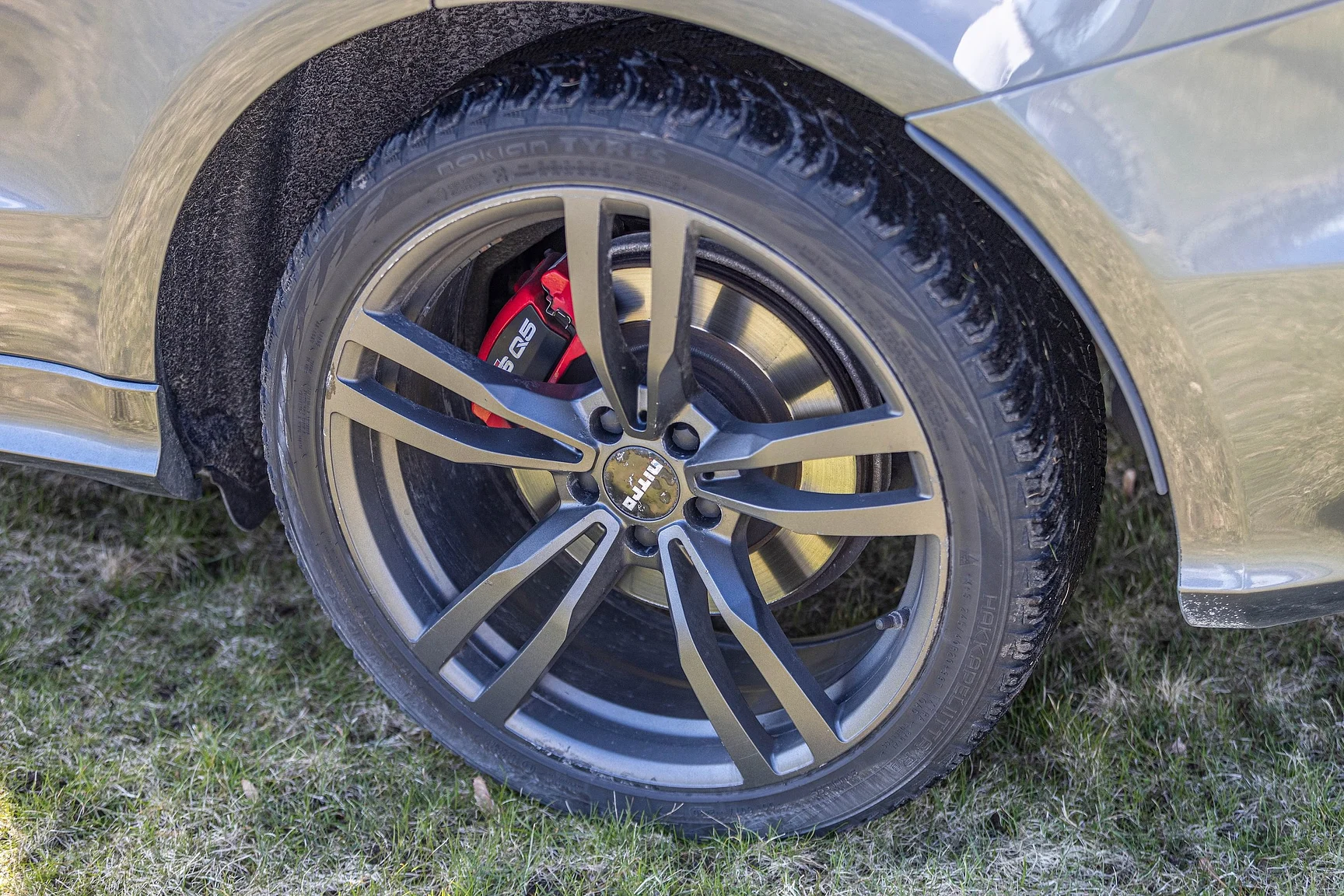 Exterior image of 2017 Audi SQ 5 Plus TDI (14)