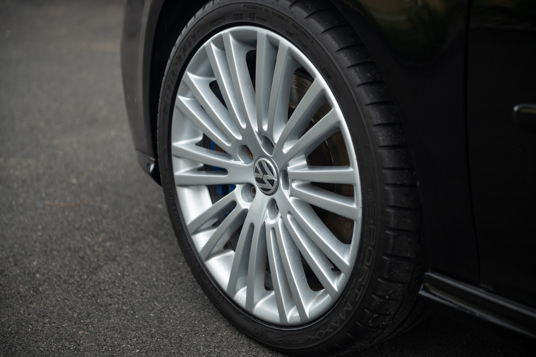 Aussenfoto 2006 Volkswagen Golf R32 (25)