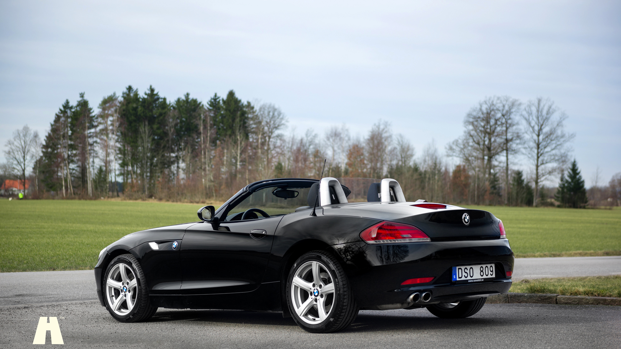 Exterior image of 2009 BMW Z4 S-Drive23i (7)