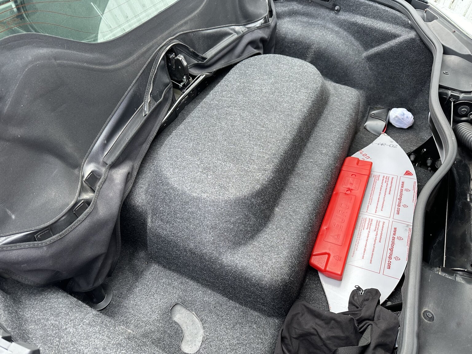 Innenraumfoto von 2007 Opel Roadster GT