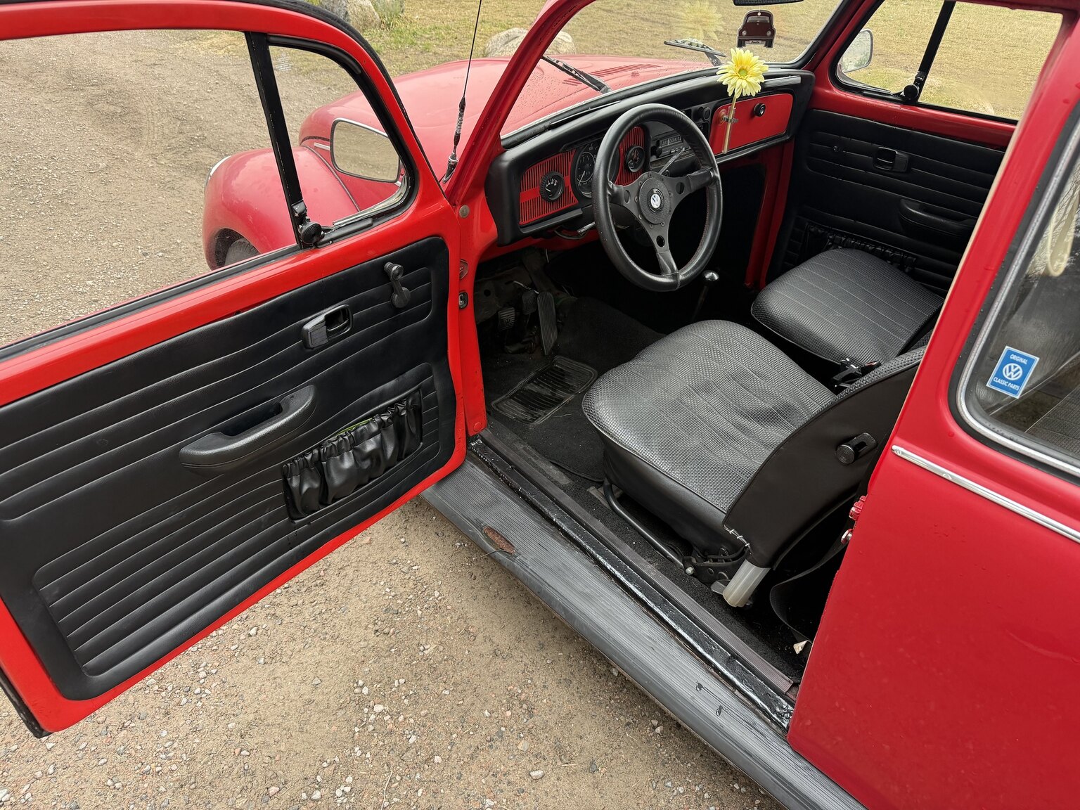 Interior image of 1972 Volkswagen Beetle 1302 S