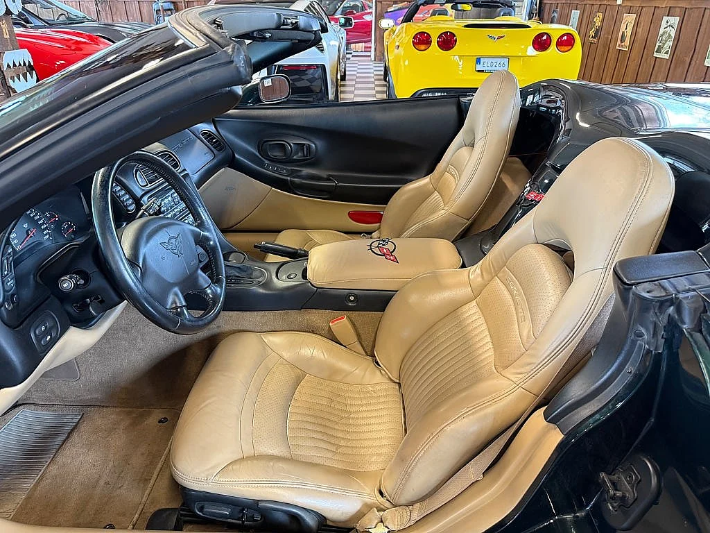 Bild von 2001 Chevrolet Corvette (16)