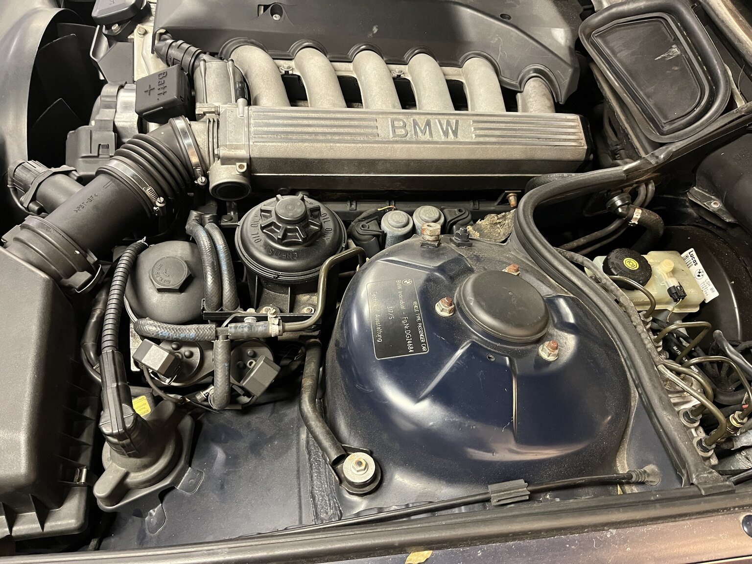 1996 BMW 750IA, Mekanik