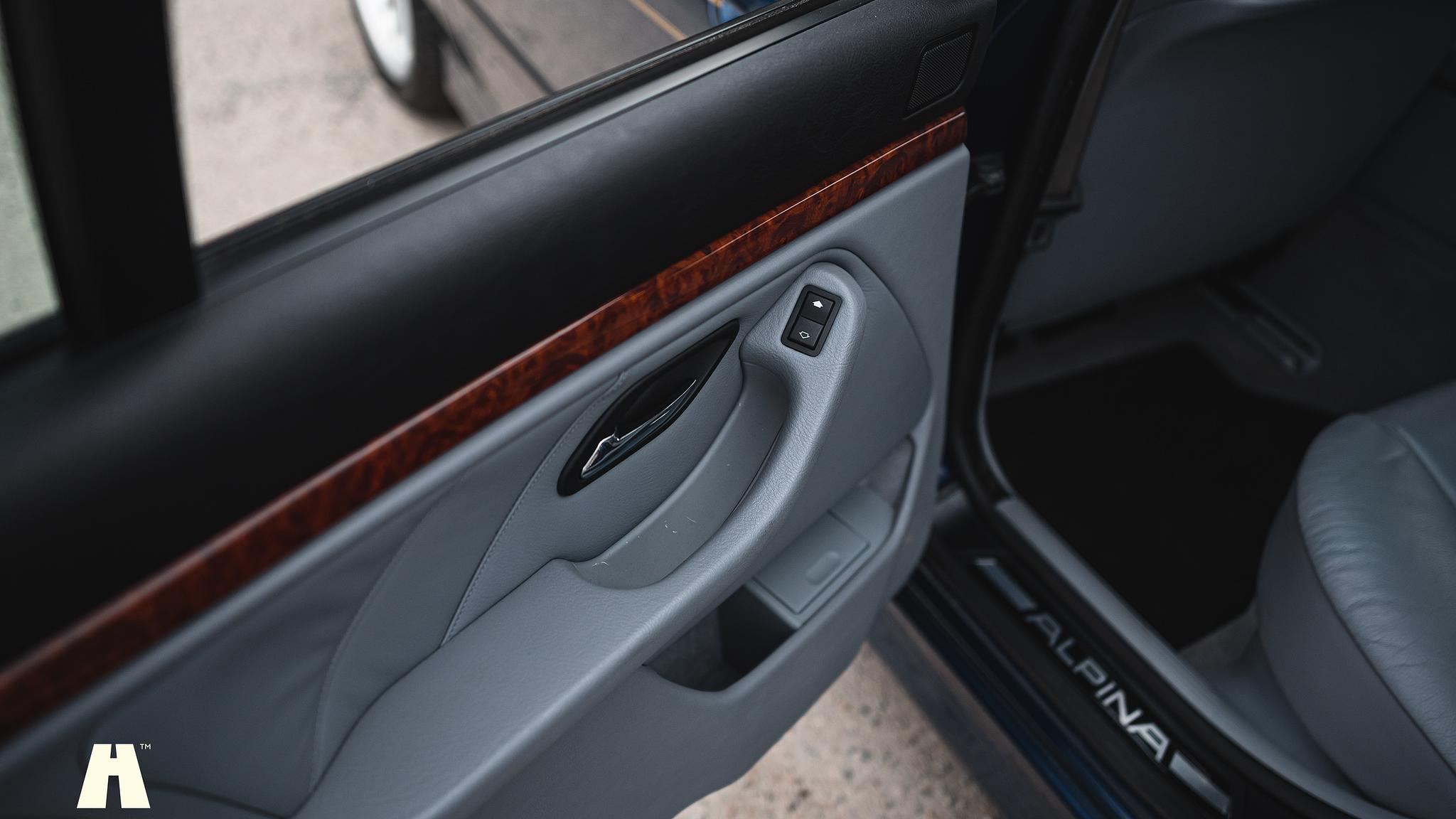 Interiörbild 1998 Alpina B10 V8