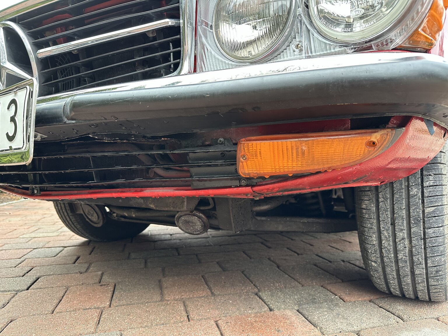 Exteriörbild på 1973 Mercedes-Benz 450 SL (55)