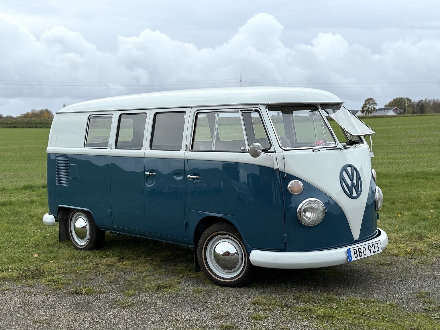 Aussenfoto 1967 Volkswagen T1 Kleinbus