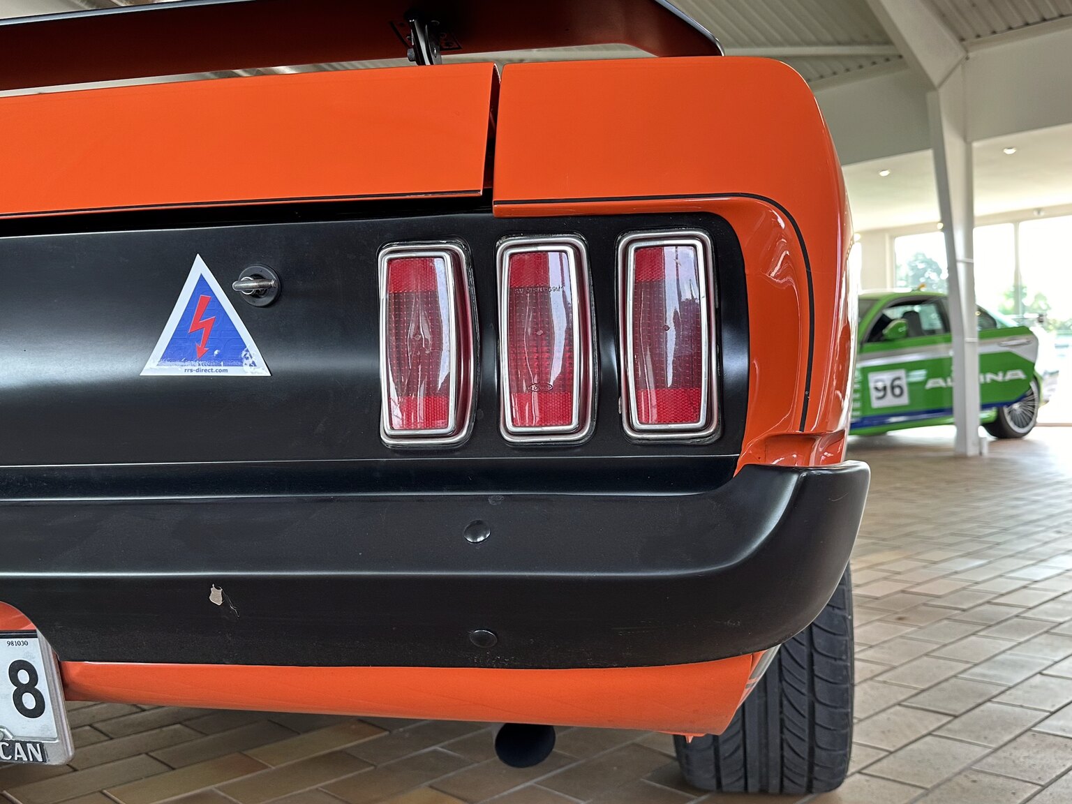 Exteriörbild på 1969 Ford Mustang Fastback Boss Race Car