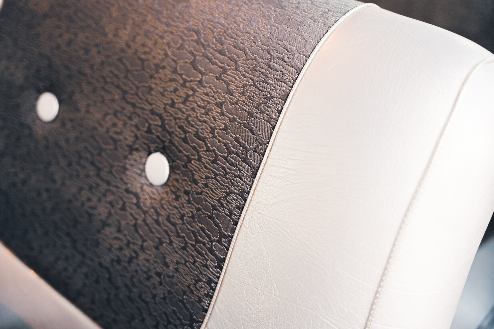 Innenraumfoto von 1957 Chevrolet Bel Air Sport Coupé (51)