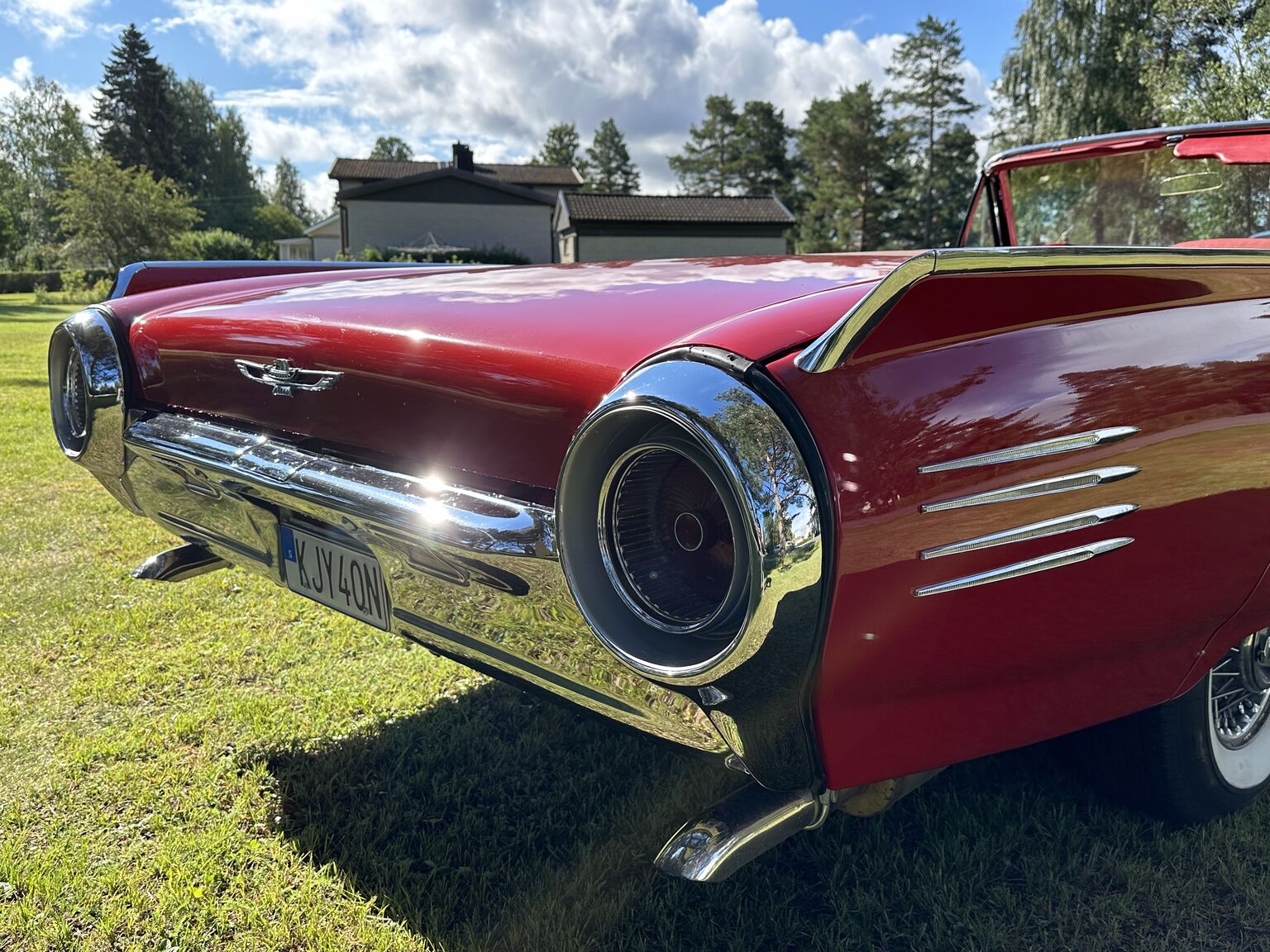 Exteriörbild på 1961 Ford Thunderbird Convertible