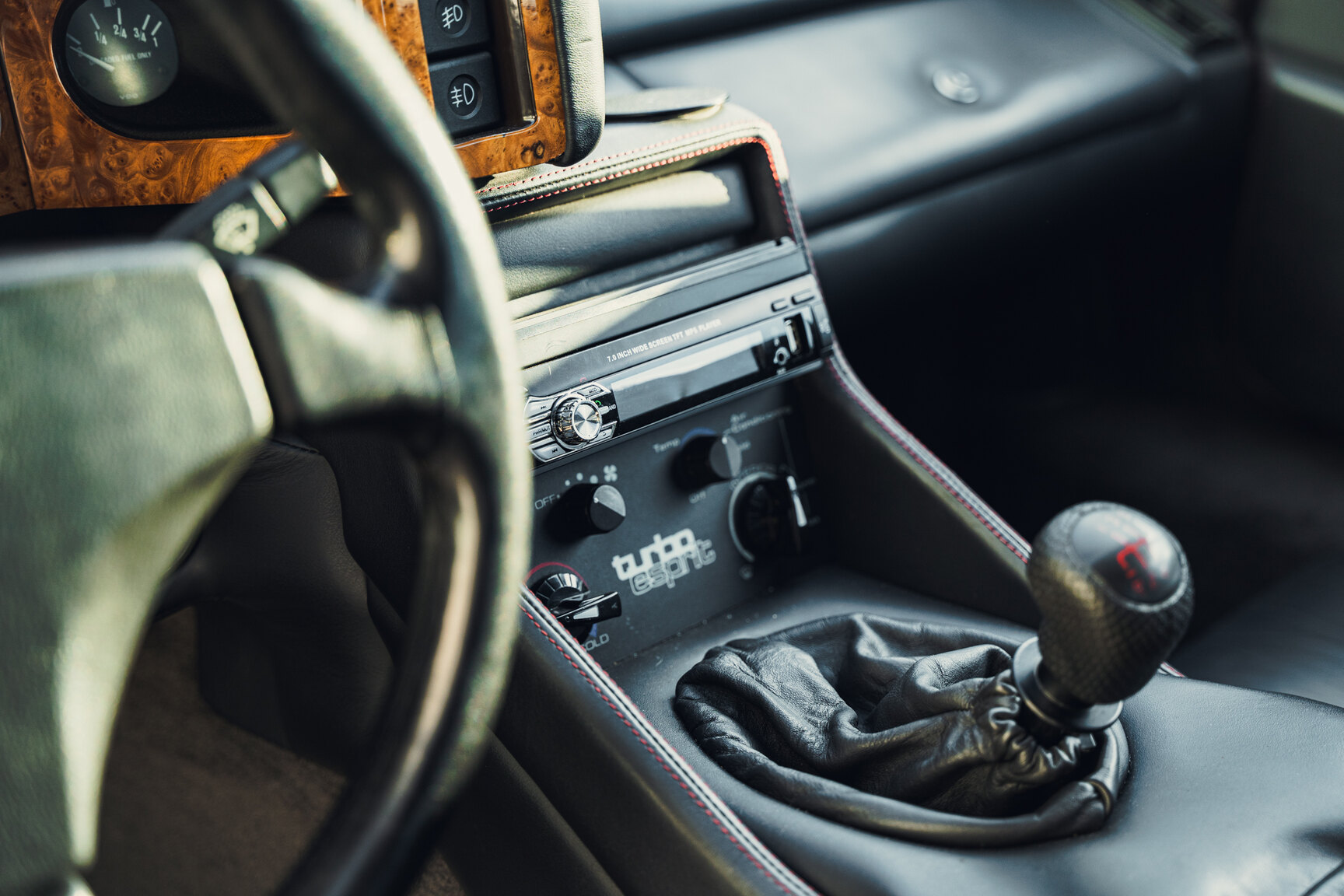 Interior image of 1989 Lotus Esprit Turbo SE