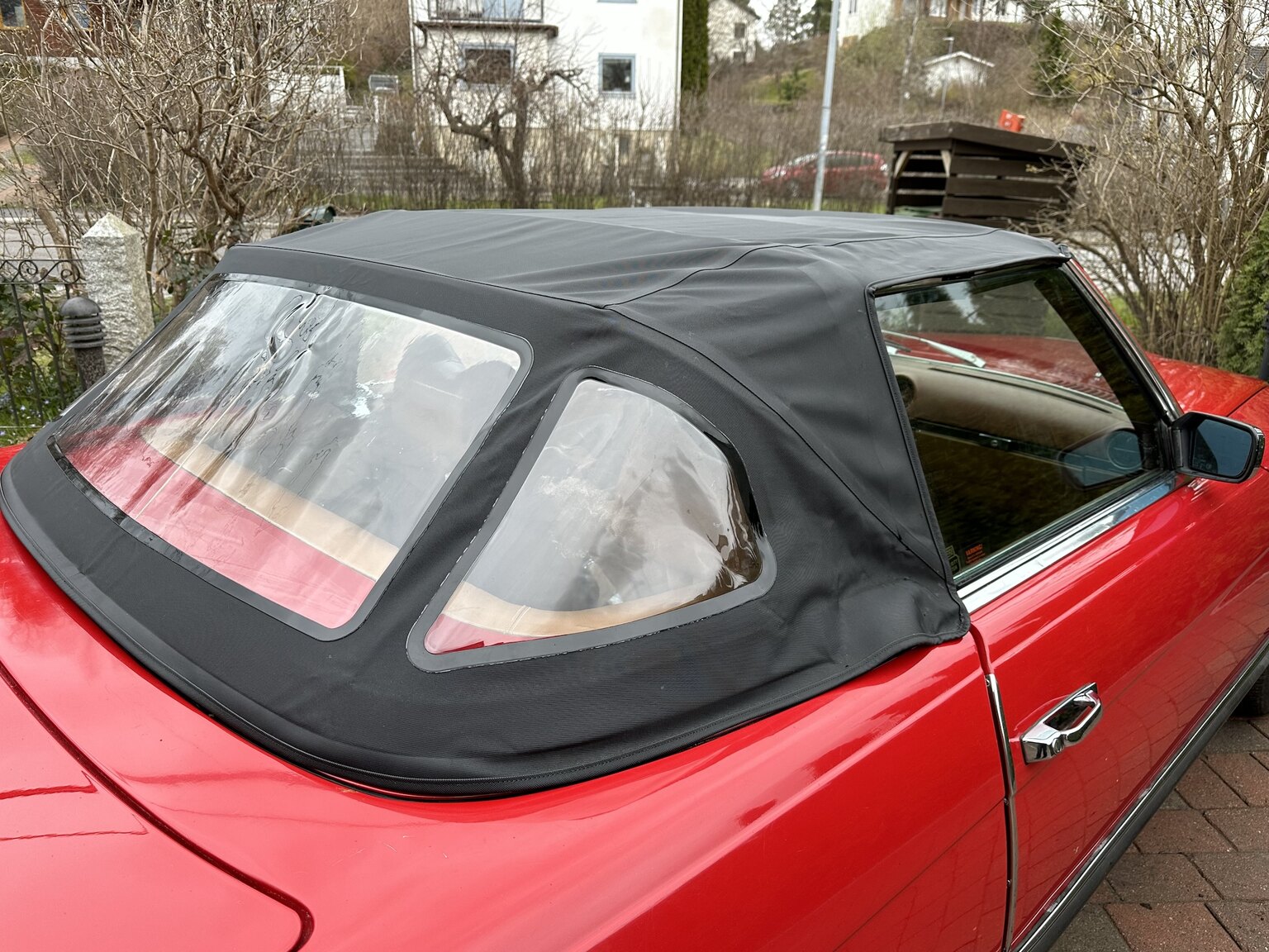 Exteriörbild på 1973 Mercedes-Benz 450 SL