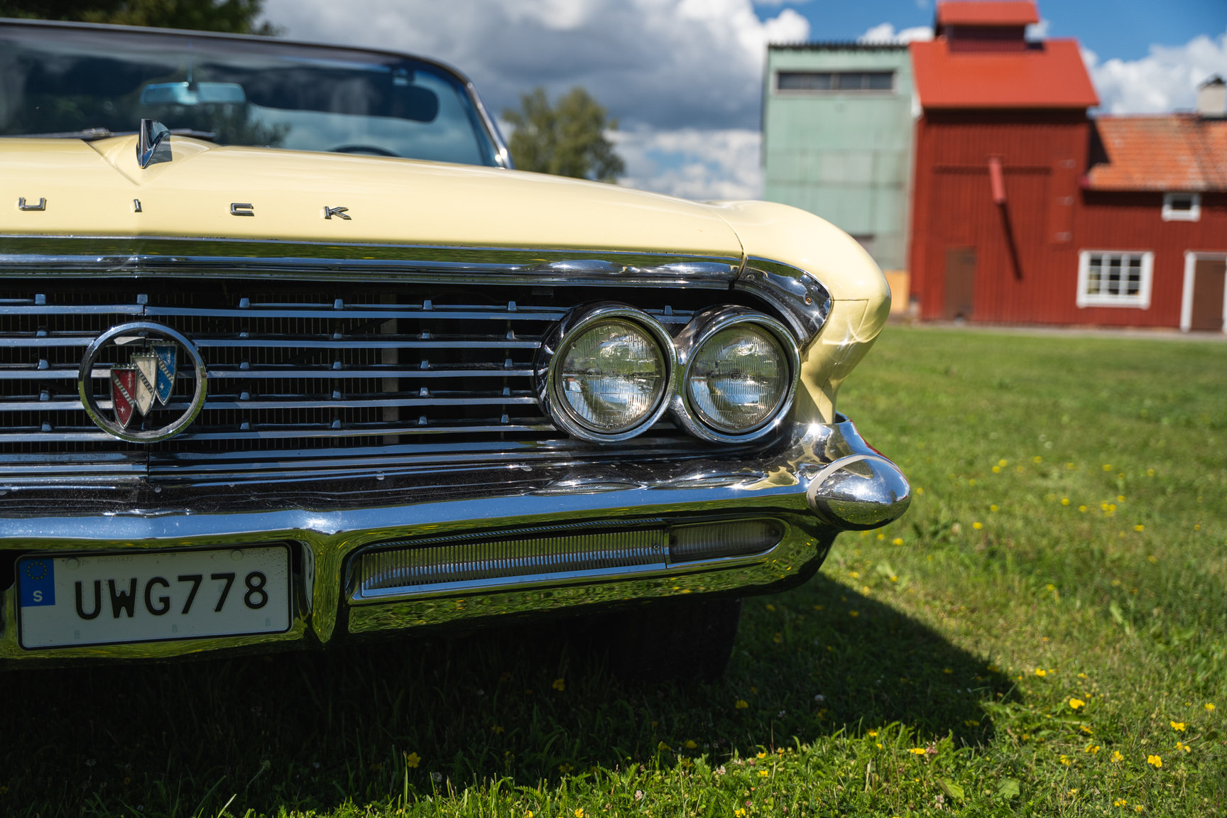 Exteriörbild på 1961 Buick Electra 225 cab (32)