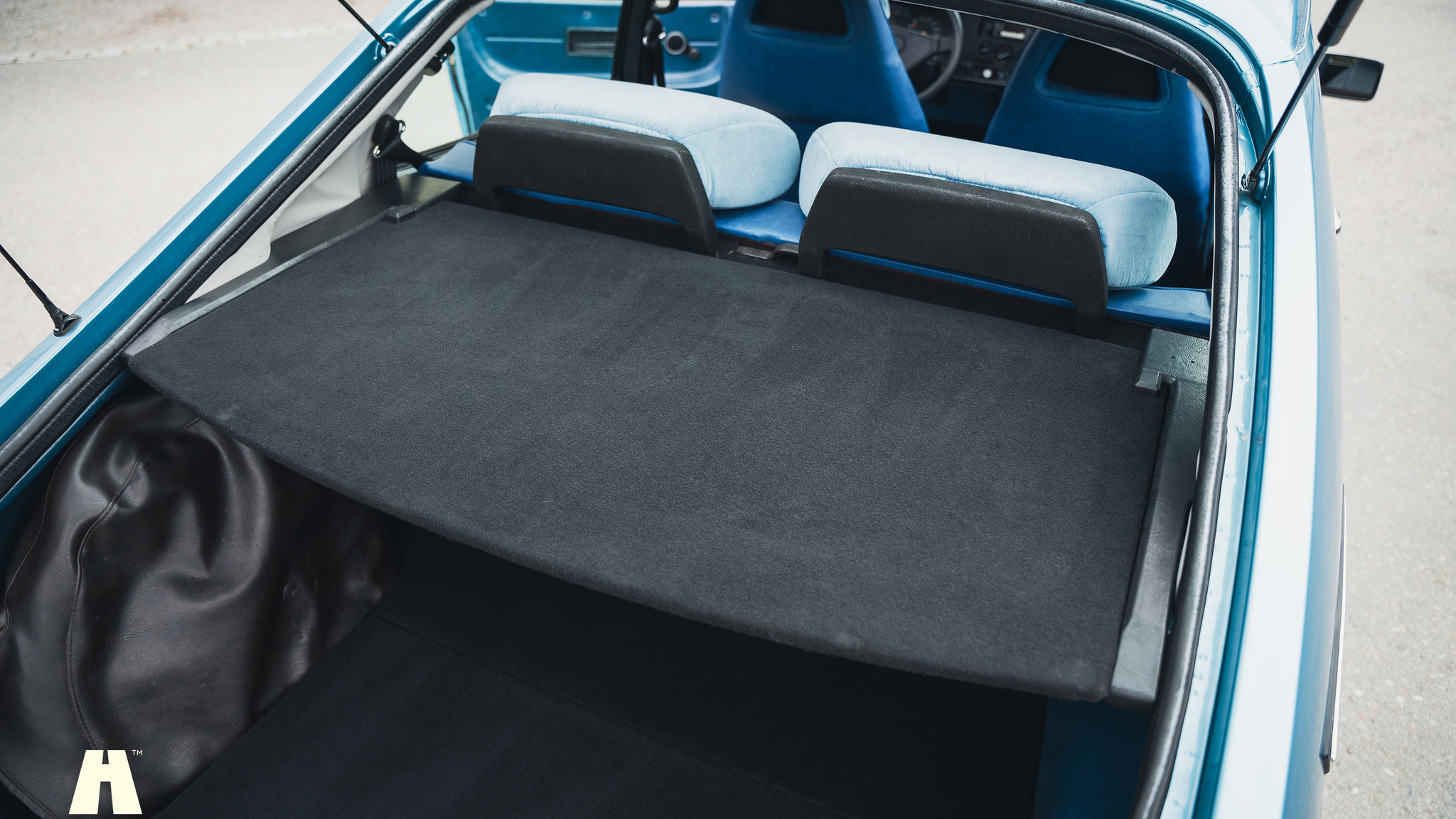 Interior image of 1979 Saab 900 Turbo (99)