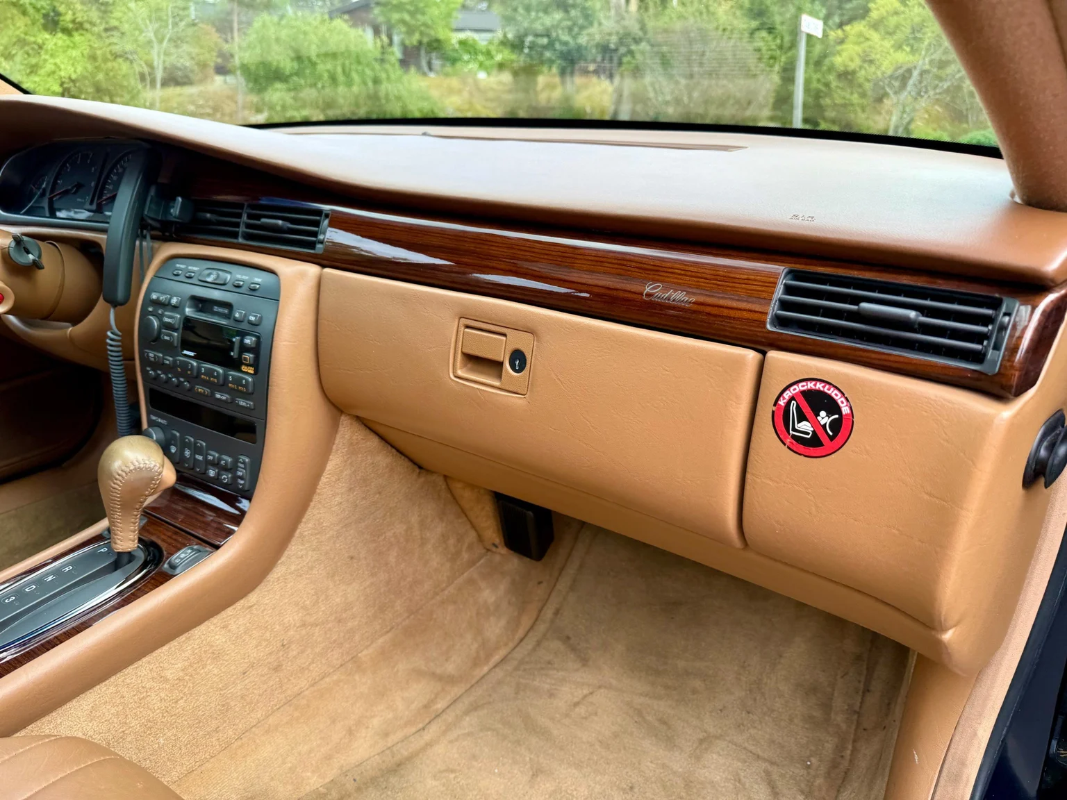 Innenraumfoto von 1997 Cadillac STS Seville 4.6 V8 (37)