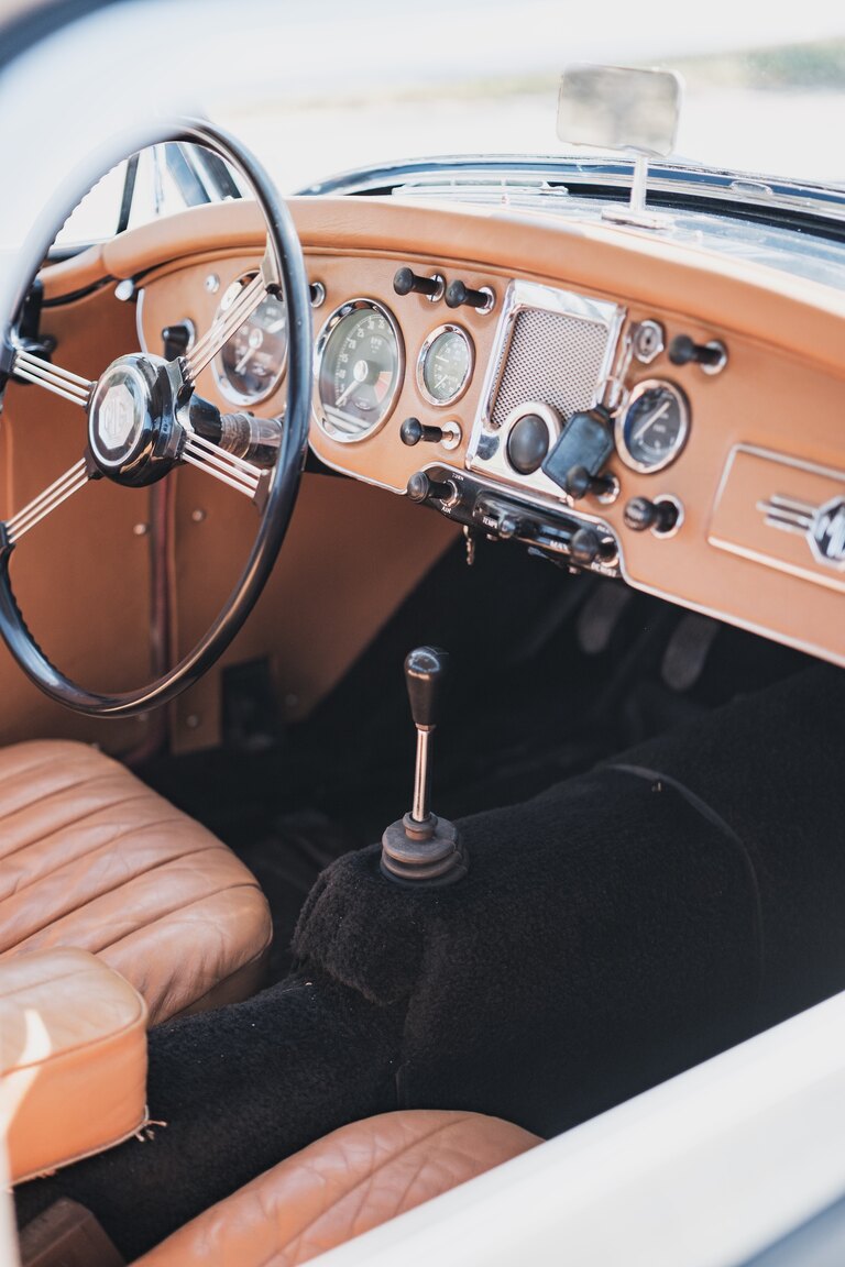 Interior image of 1961 MG MGA 1600 mk2