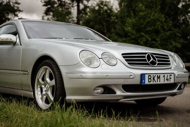 Exterior image of 2002 Mercedes-Benz CL 600