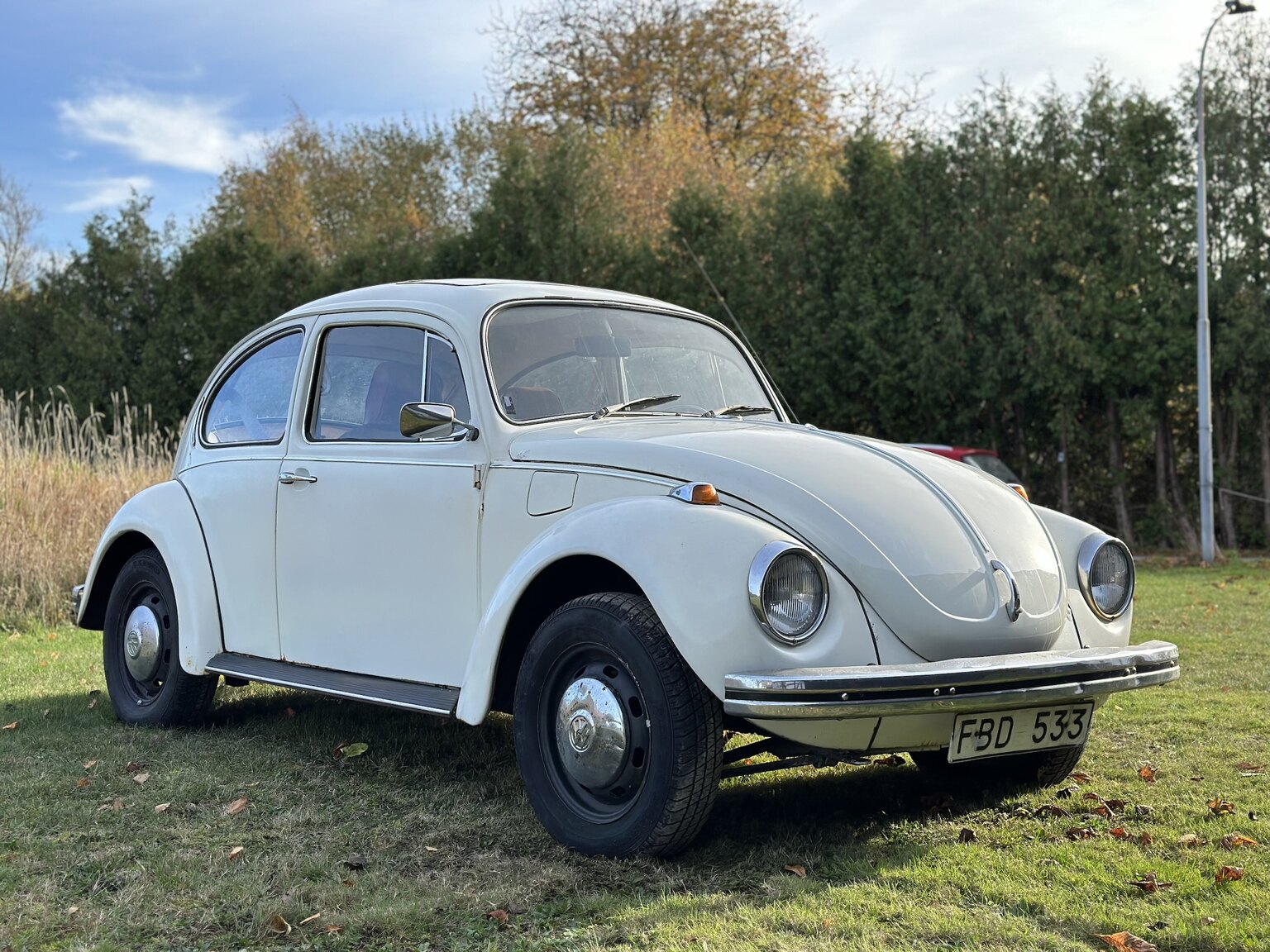 Exterior image of 1971 Volkswagen Beetle 1302 S