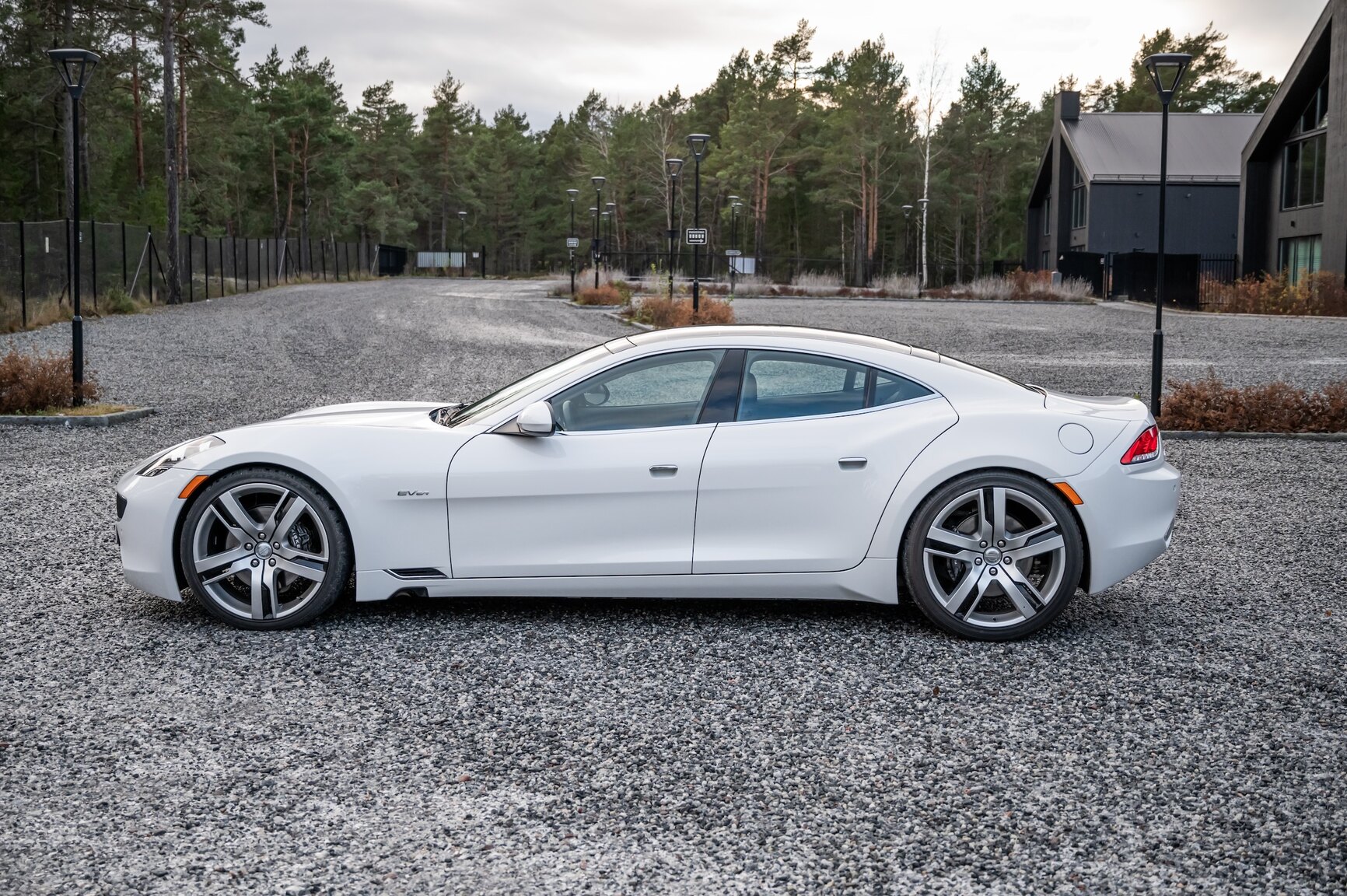 Exteriörbild på 2012 Fisker Karma ES