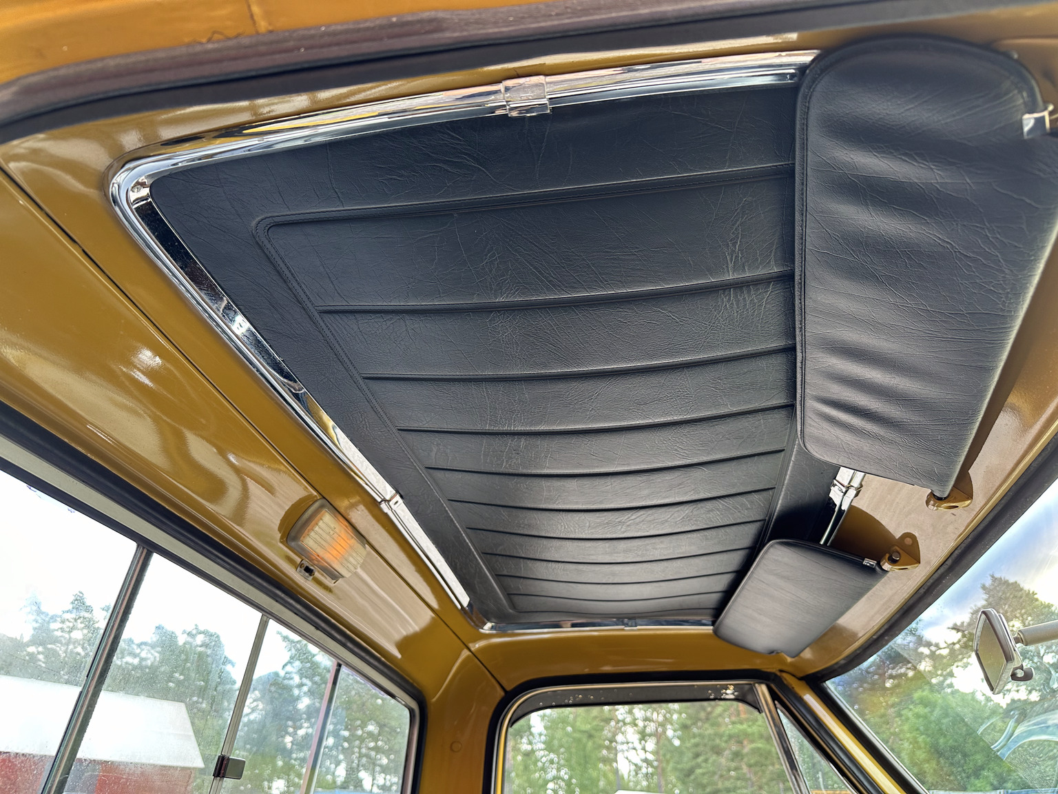 Interiörbild 1972 Chevrolet C10 Cheyenne (27)