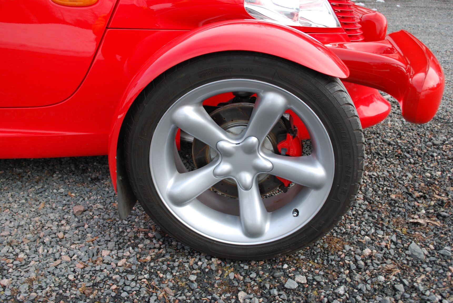 Exterior image of 1999 Plymouth Prowler