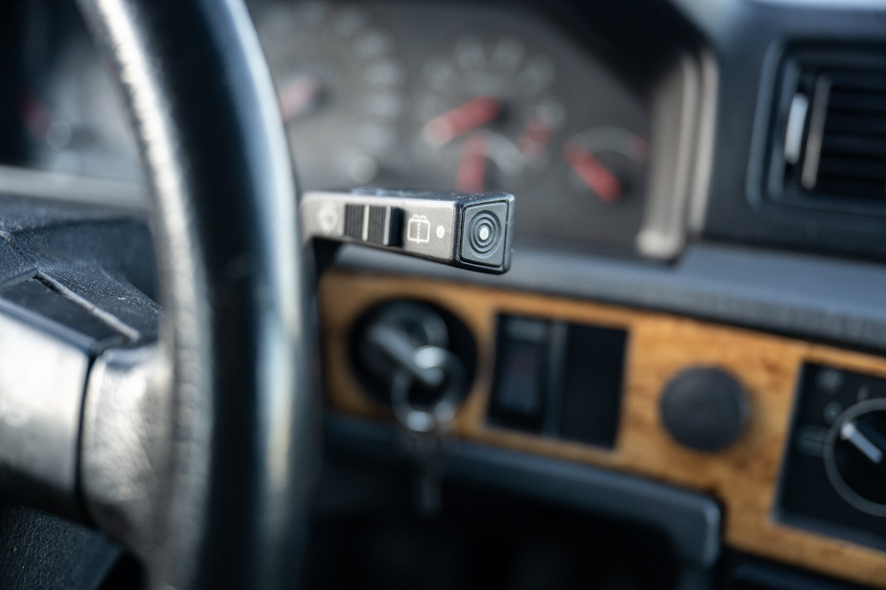 Interior image of 1998 Volvo 940 Turbo