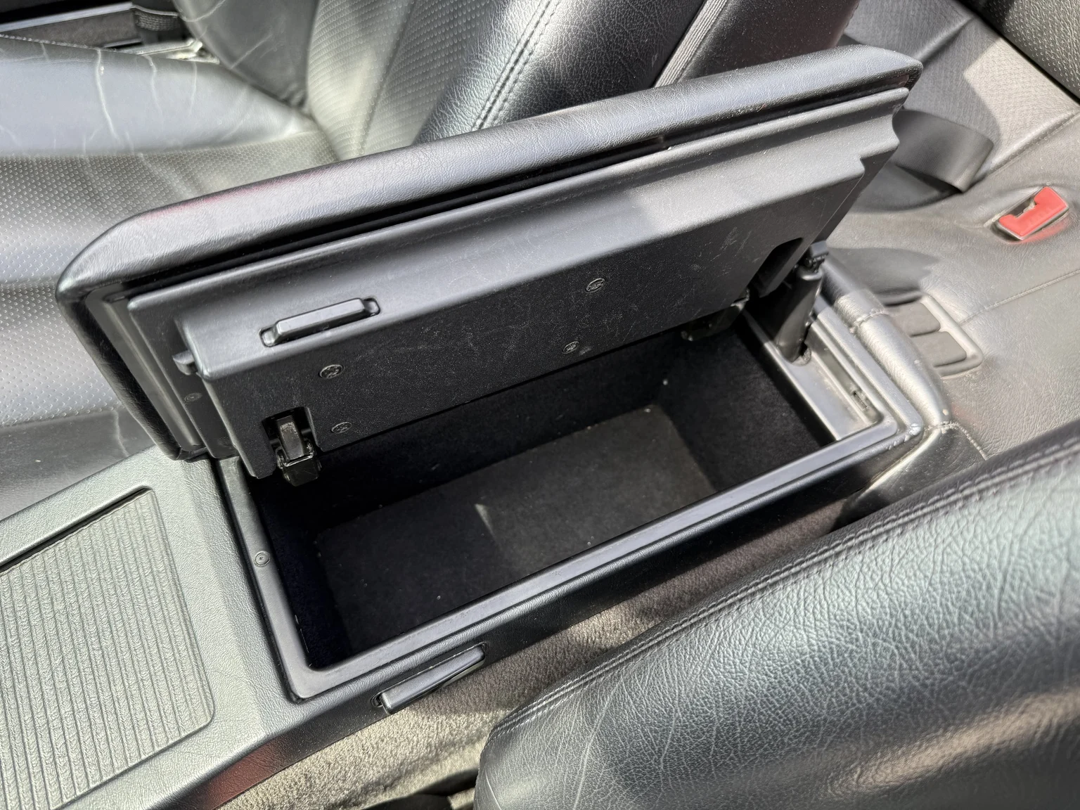 Innenraumfoto von 1995 Mercedes-Benz SL 500 (21)