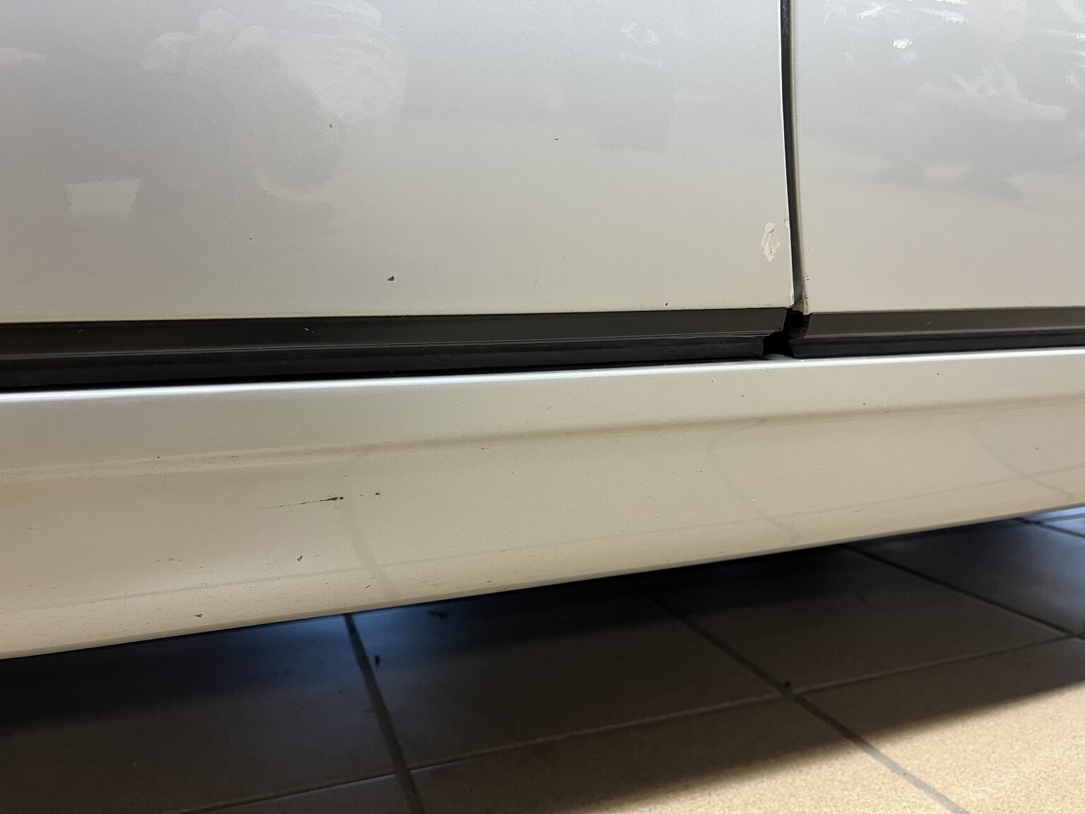 Exterior image of 1998 Mercedes-Benz E55 AMG