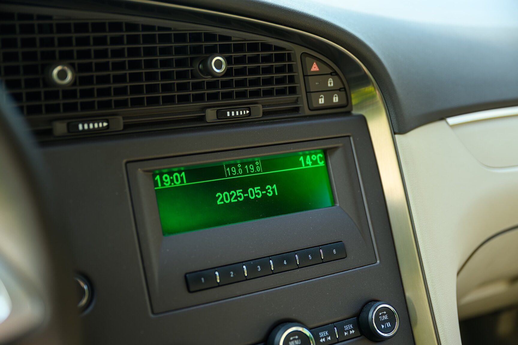 Interior image of 2011 SAAB 9-5 Biopower